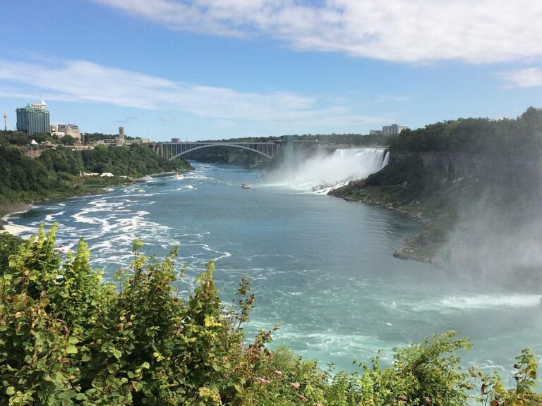 niagara-falls1